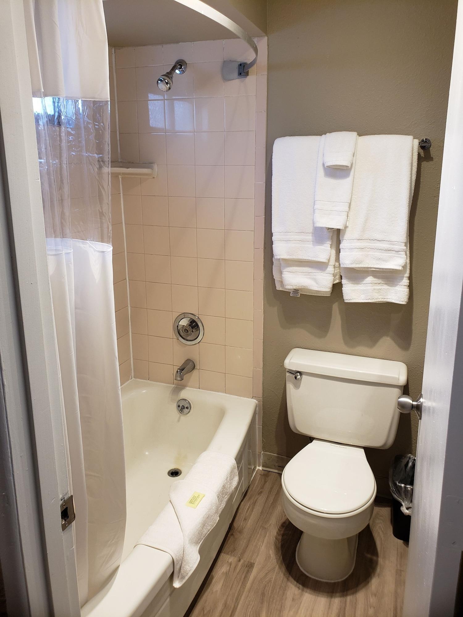 Yakima Valley Inn מראה חיצוני תמונה