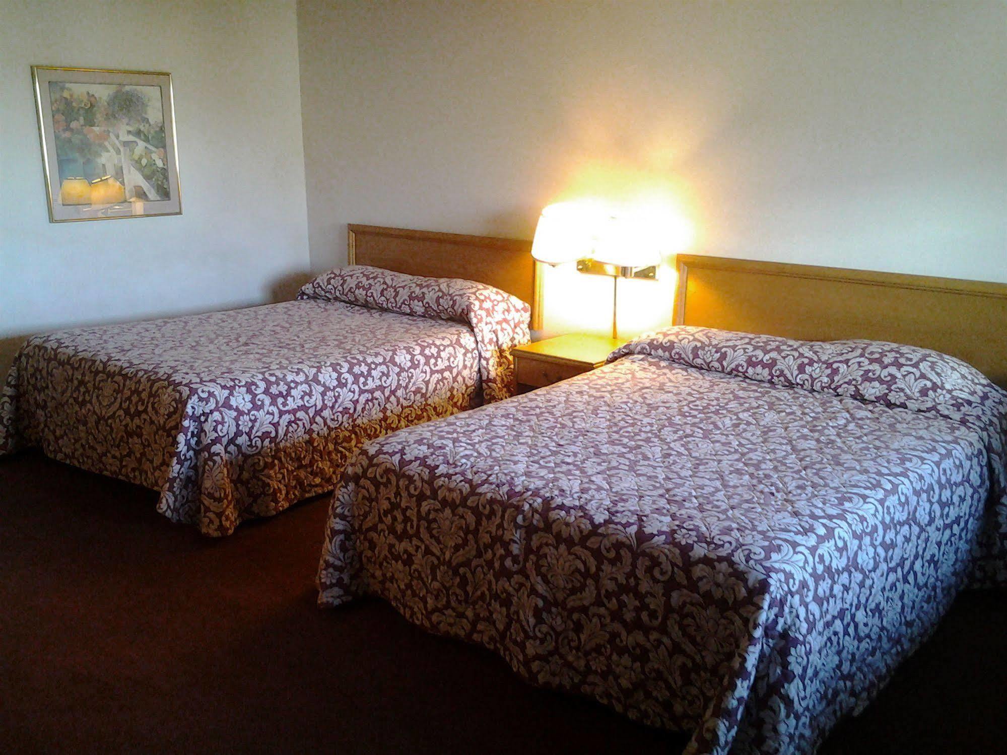 Yakima Valley Inn מראה חיצוני תמונה